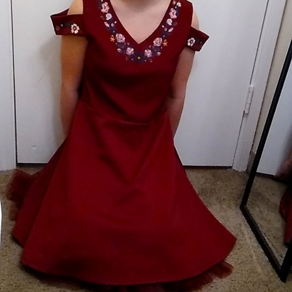 Kid size 16 maroon dress